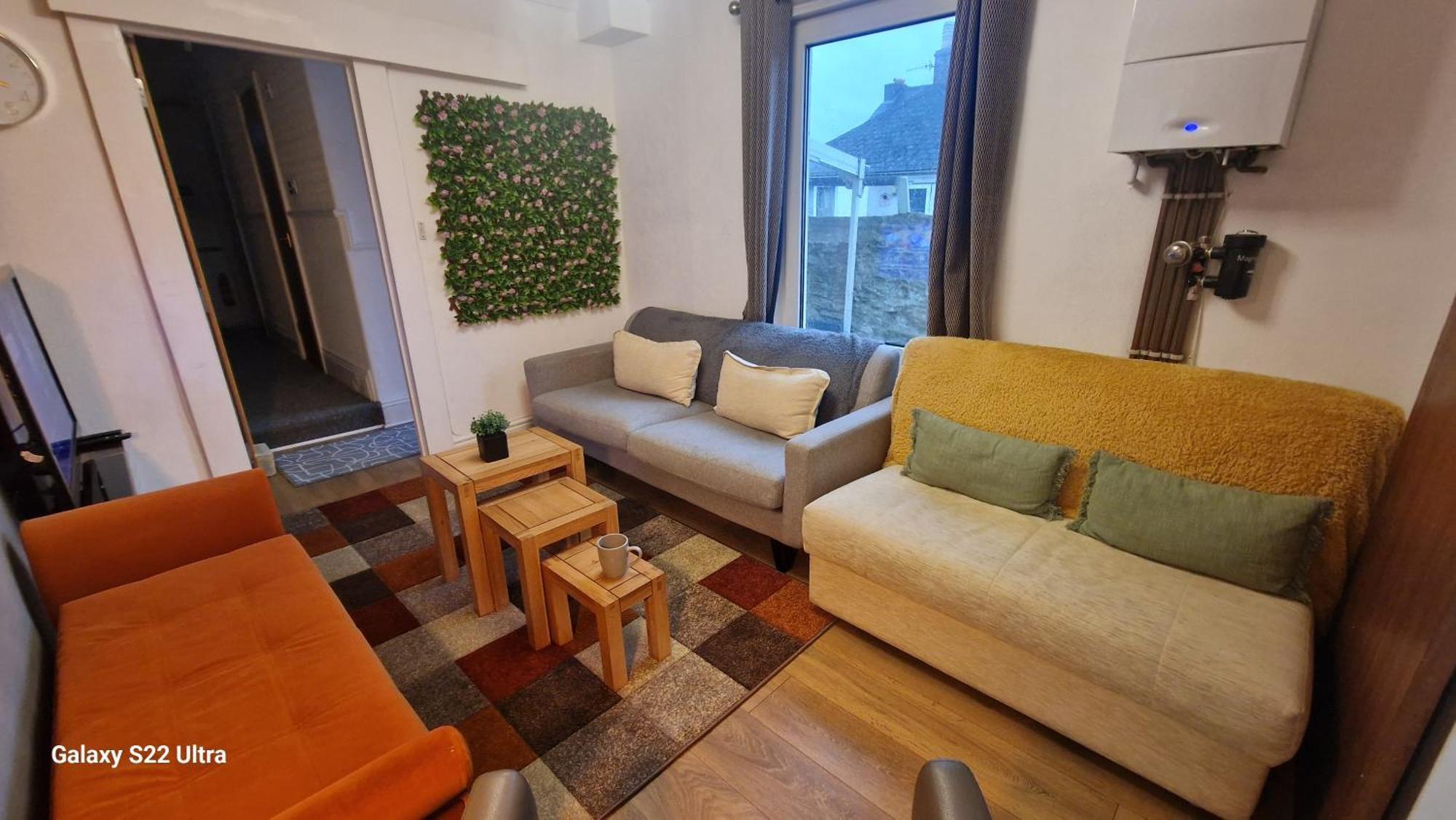 5 Bed Home-free Parking - Close To Centre Apartment Plymouth